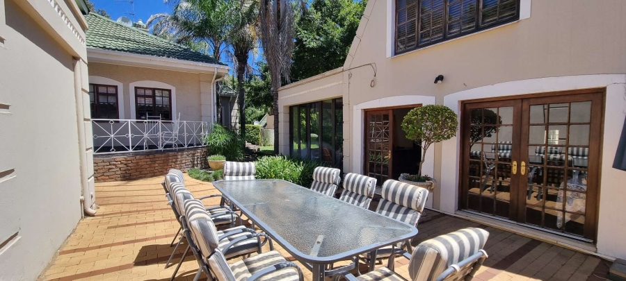 5 Bedroom Property for Sale in Waverley Free State